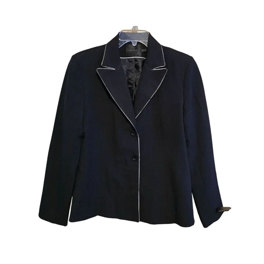Black Blazer With Contrast Trim Classic look office wear Vintage elegant
